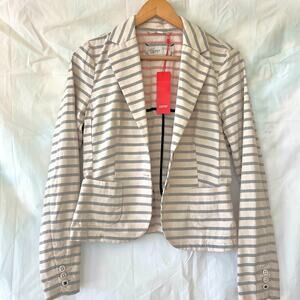 NWT- Esprit Grey and Cream Striped Women's Blazer US sz 6